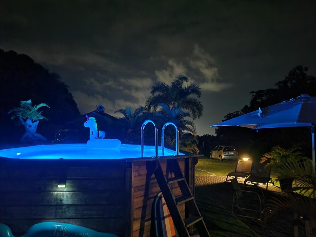 Hauolibed - Havre De Passion Avec Piscine Villa Sainte-Rose Luaran gambar